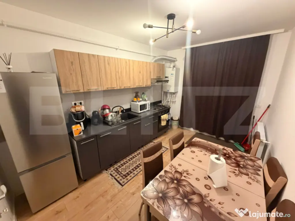 Apartament 3 camere, 71 mp, zona Nicolae Romanescu - Veteran 