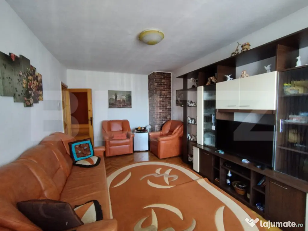 Apartament 4 camere, 84 mp, zona Păcurari 