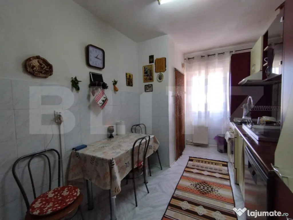 Apartament 4 camere, 84 mp, zona Păcurari 