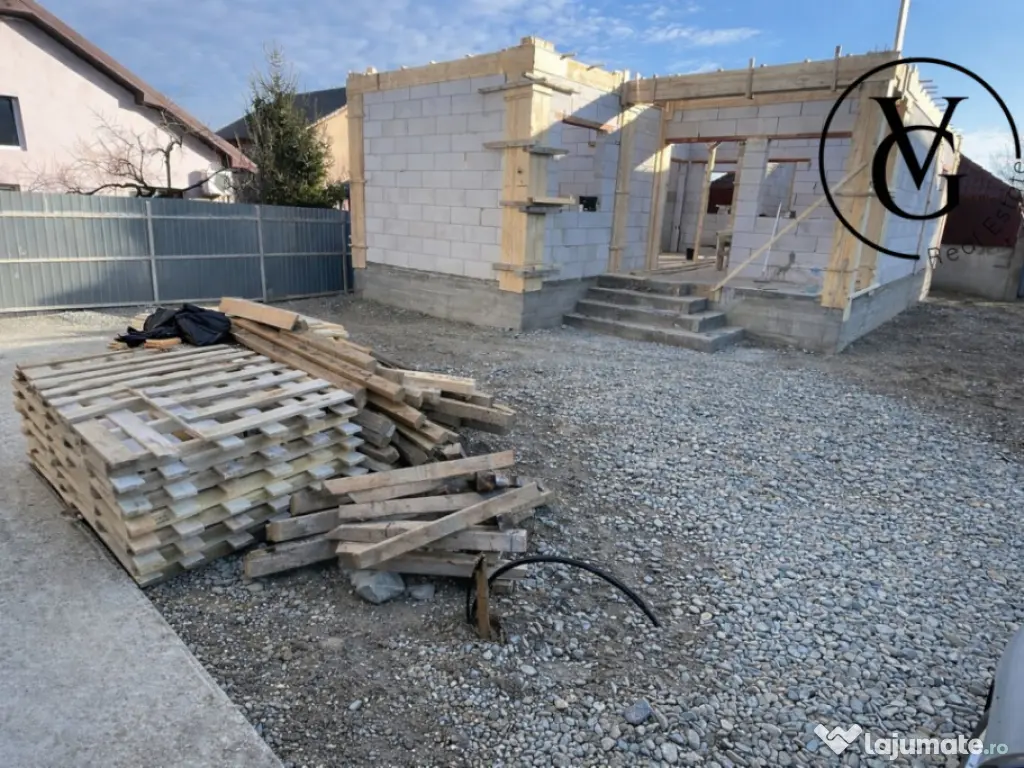 Casa la sol | 4 camere | Navodari 