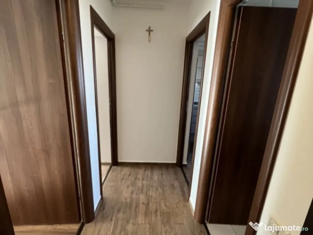 Apartament de 2 camere ( vedere libera )-Vivamus 