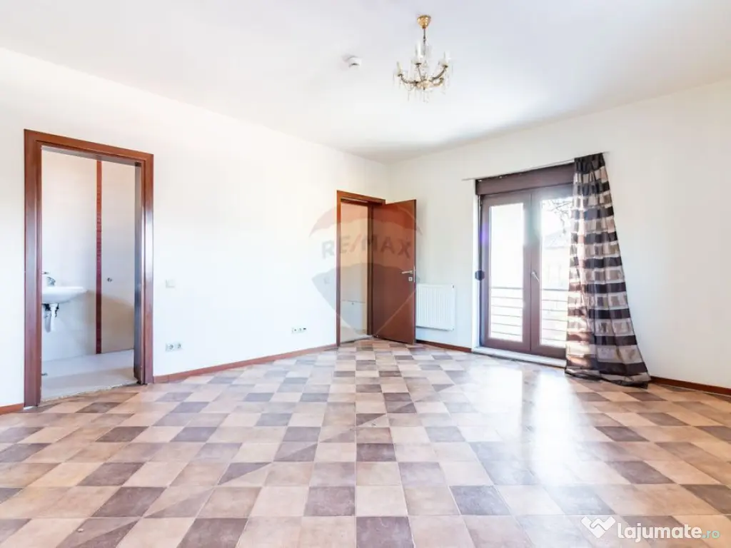 Casă / Vila de vanzare in Tunari, centru, parc, autobuz,... 