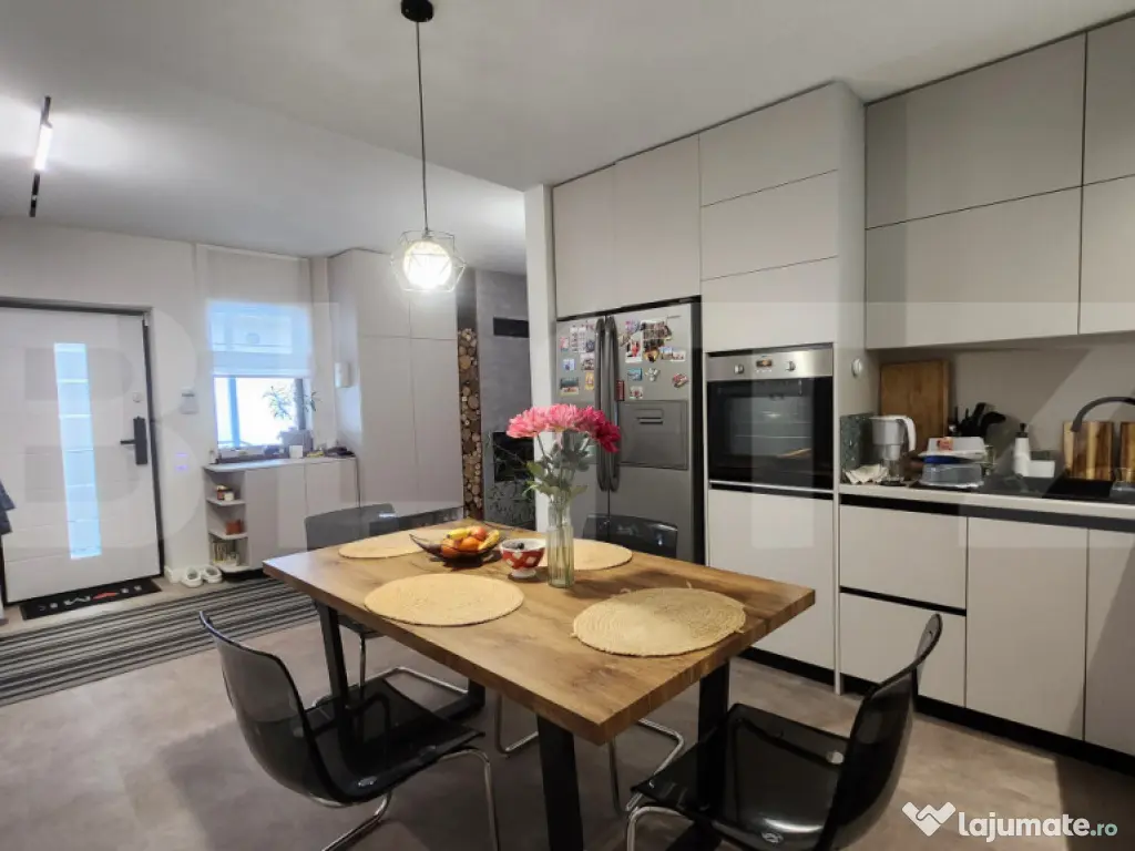 Casă, 170 mp utili si teren 960 mp, zona Semicentrala 