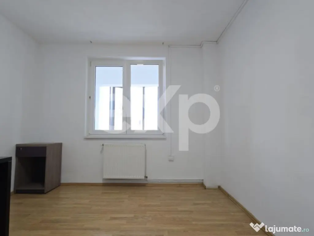 Spațiu comercial de închiriat, 60mp, Centrul civic- Toamne 