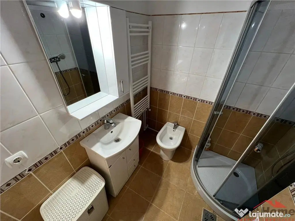 Apartament 2 camere, etaj 1, B-dul Bucuresti mobilat si util 