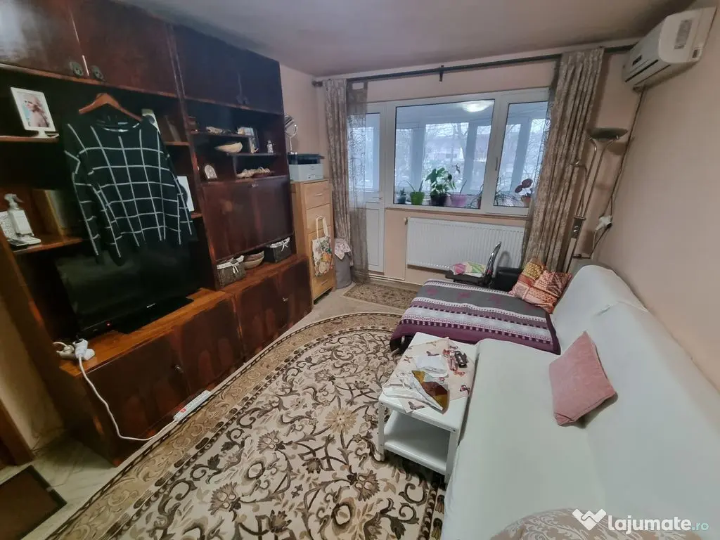 Apartament 3 camere zona Abator