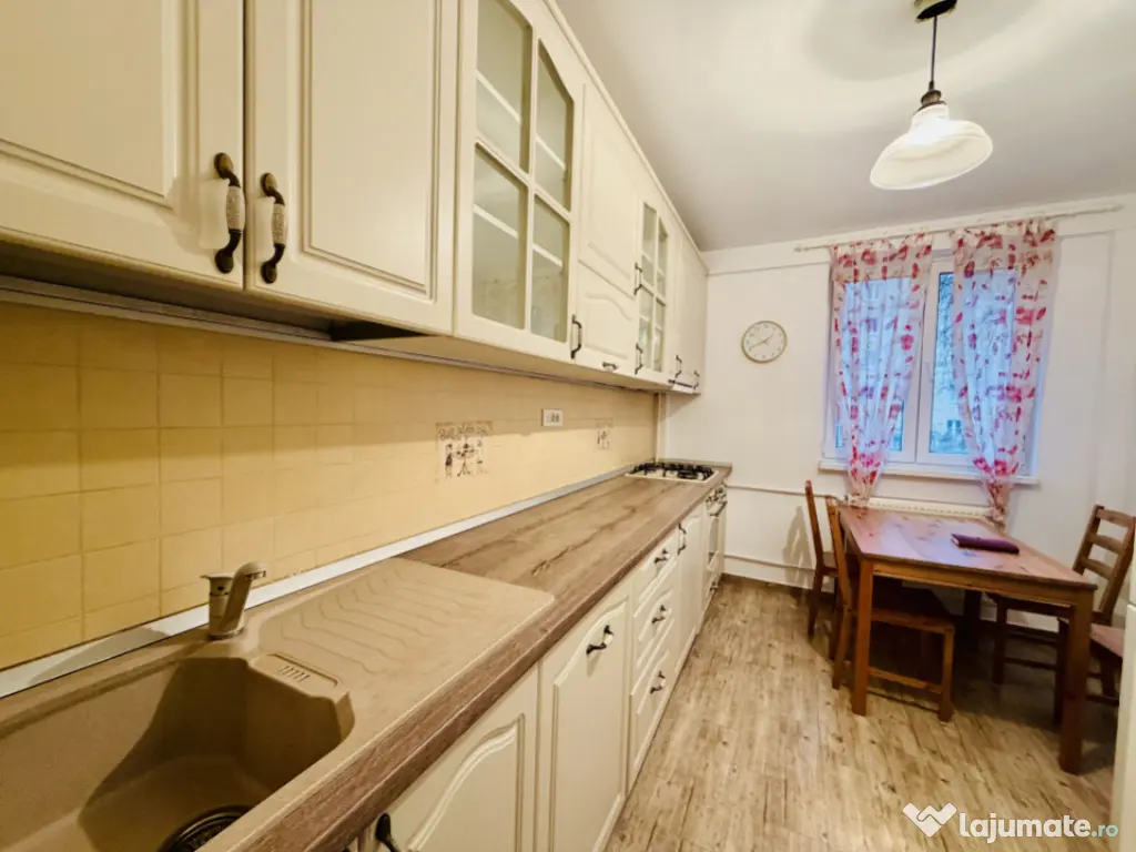 Apartament superb 2 camere la 2 min de metrou Romancierilor