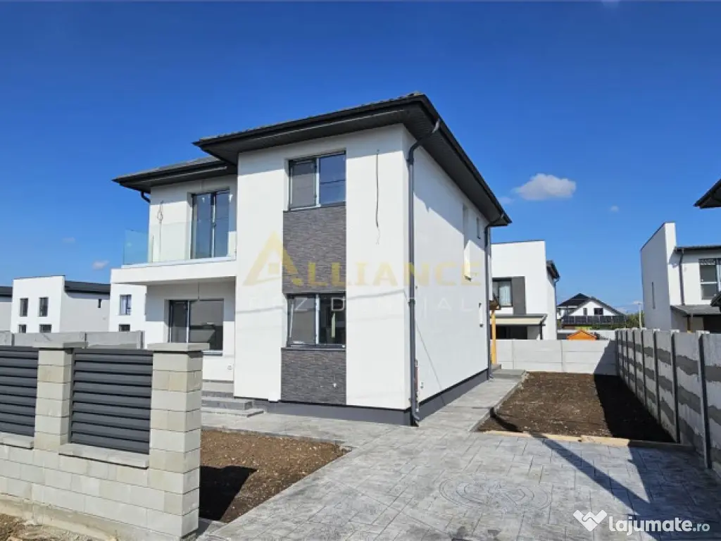 Casa Individuala - 4 camere 2 bai - 330mp teren - 12 min met