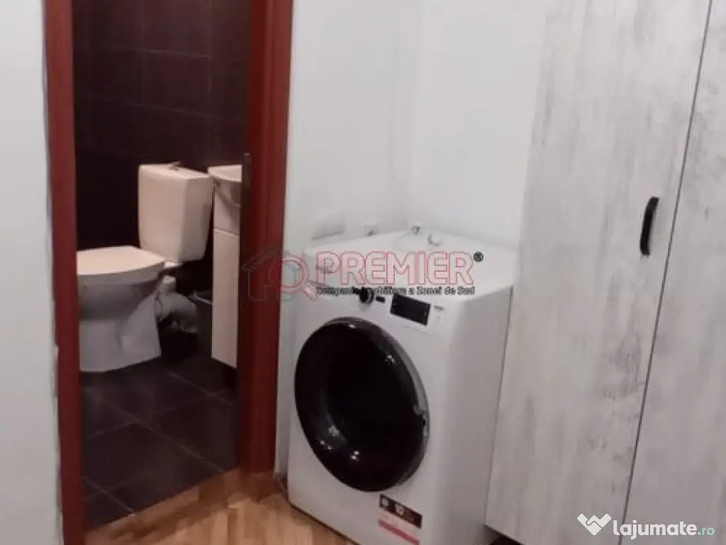 Metrou Eroii Revoluției - Garsonieră