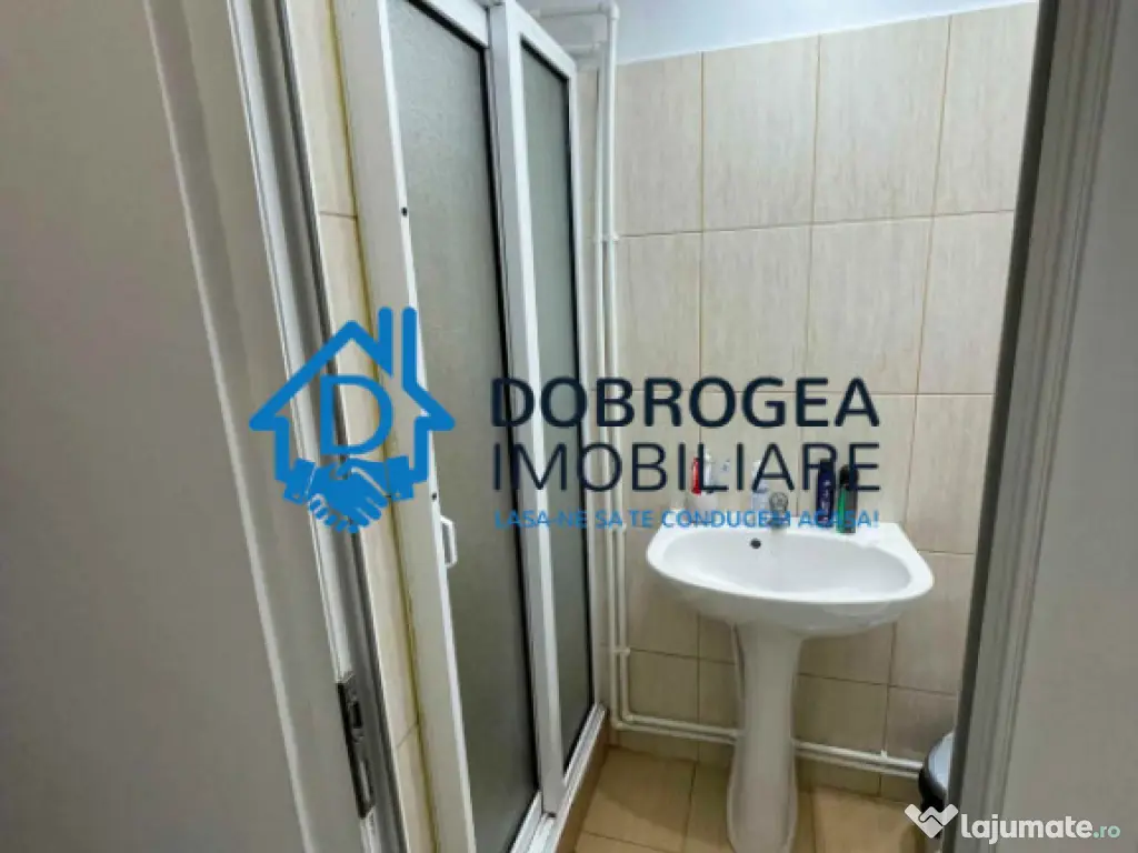 E3- 4 CAMERE DECOMANDAT ETAJ 3, CENTRALA GAZ