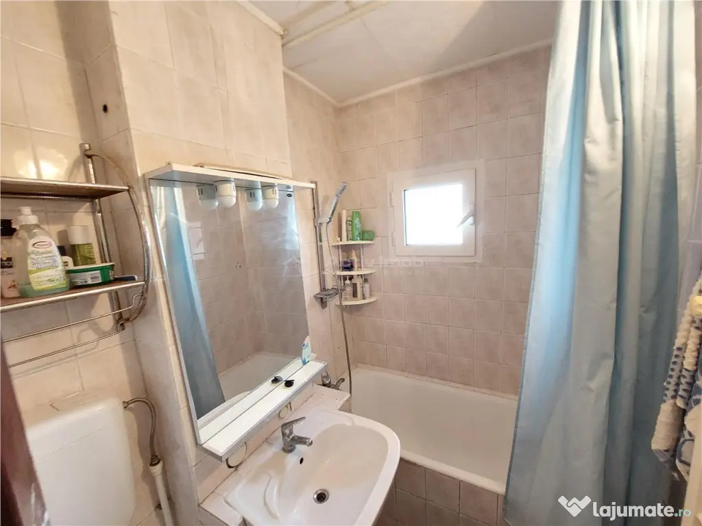 POSIBILITATE RATE, 3 CAMERE, decomandat, 77 mp, boxa, Micro 