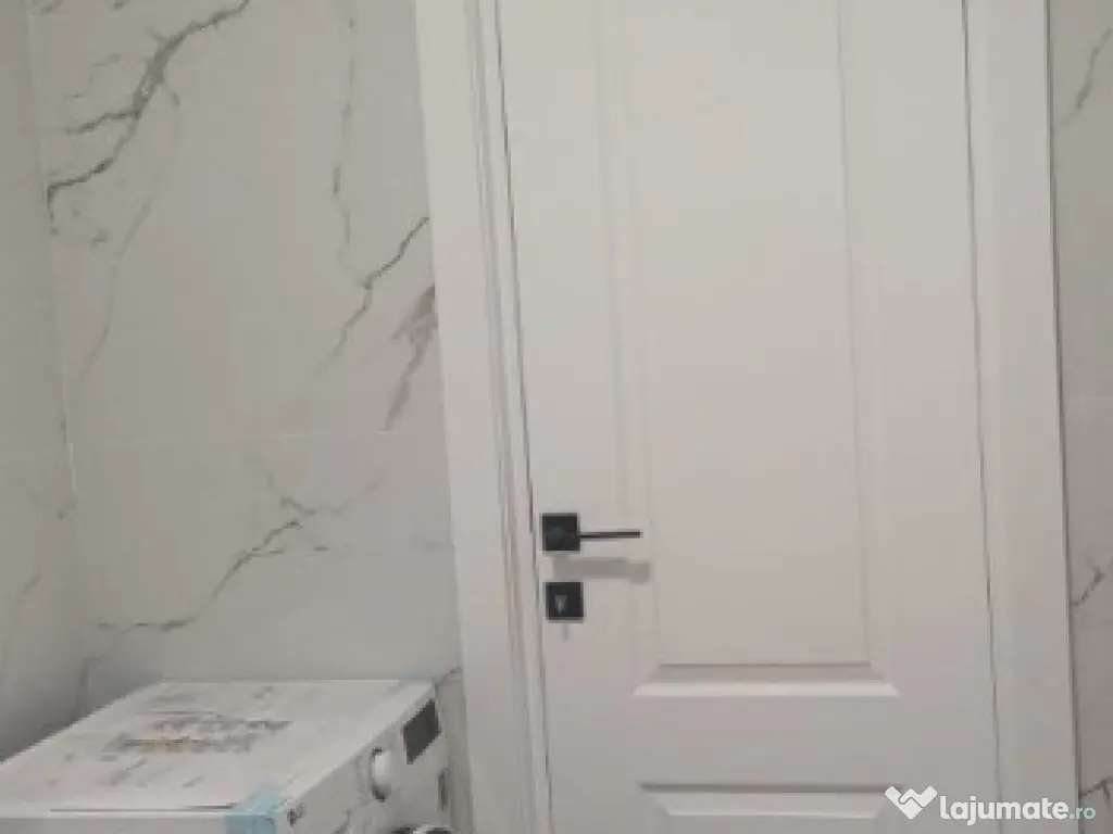 Apartament 2 camere, decomandat - zona Bartolomeu 