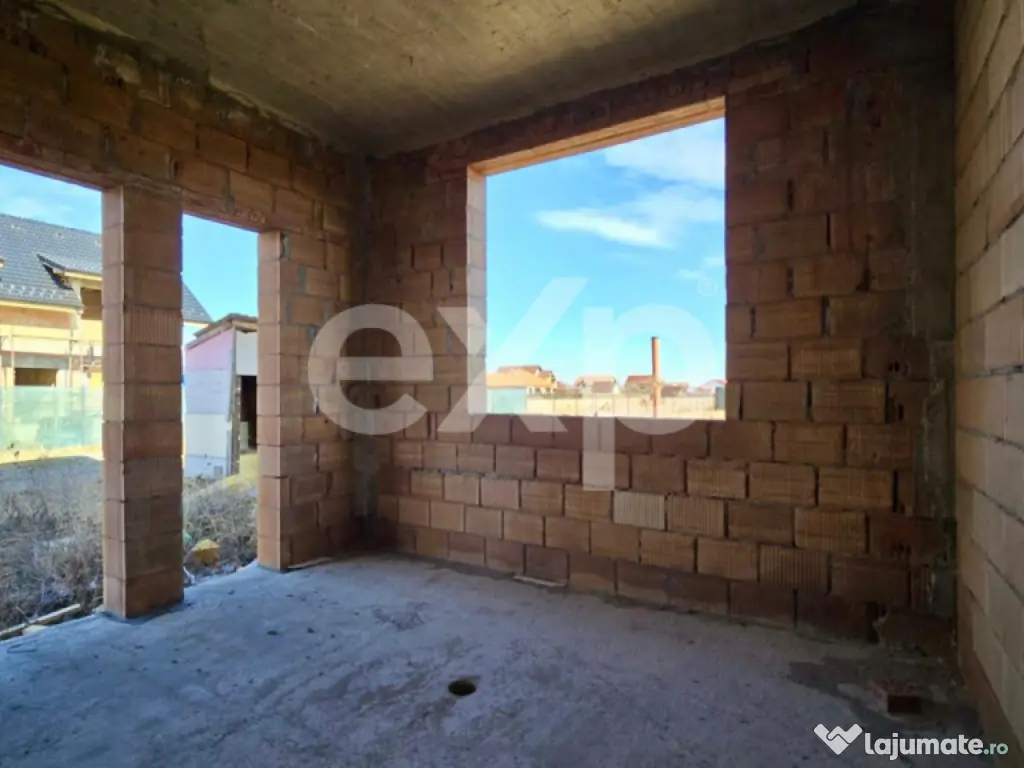 Case Harman, 120 mp, 199900 Euro + TVA . 