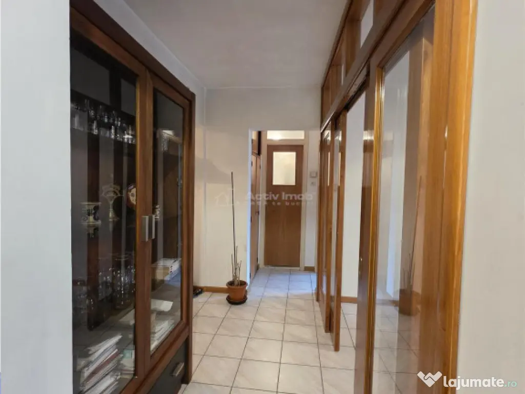 4 camere - centrala termica - parcare - Crangasi