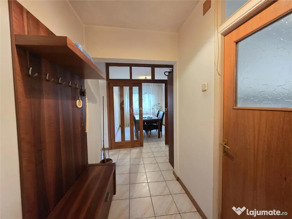 4 camere - centrala termica - parcare - Crangasi