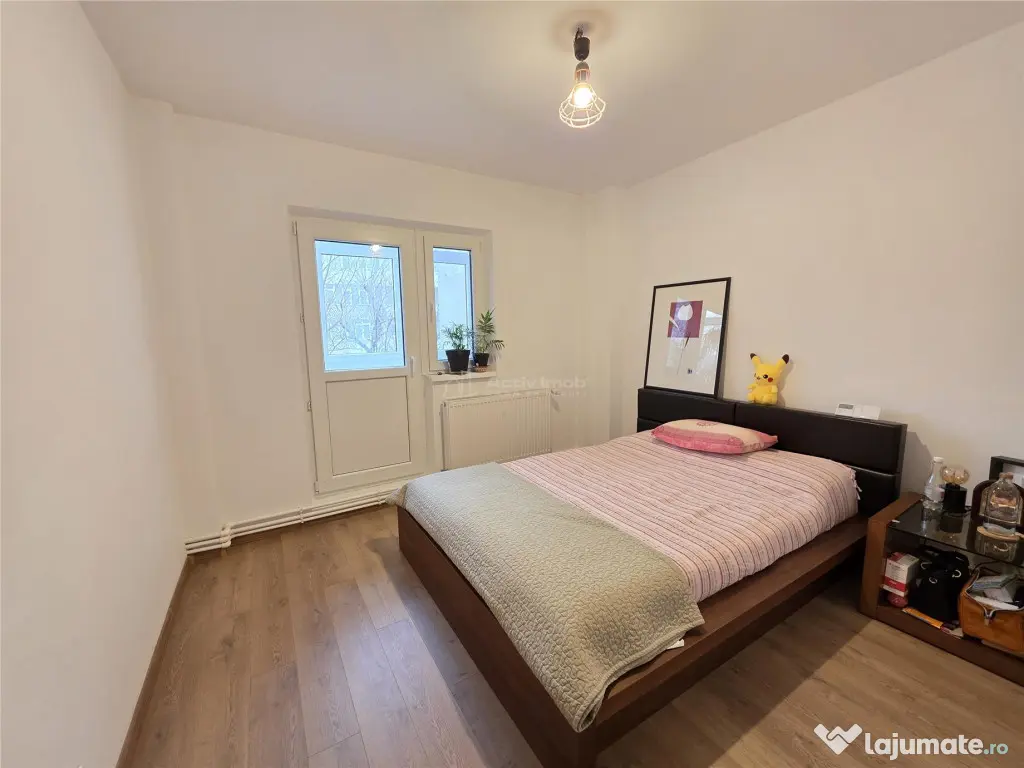 4 camere - centrala termica - parcare - Crangasi