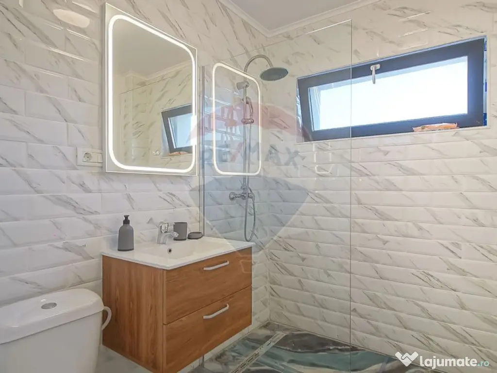 Garsoniera de închiriat, parcare subterana, etaj 1 | Zon... 