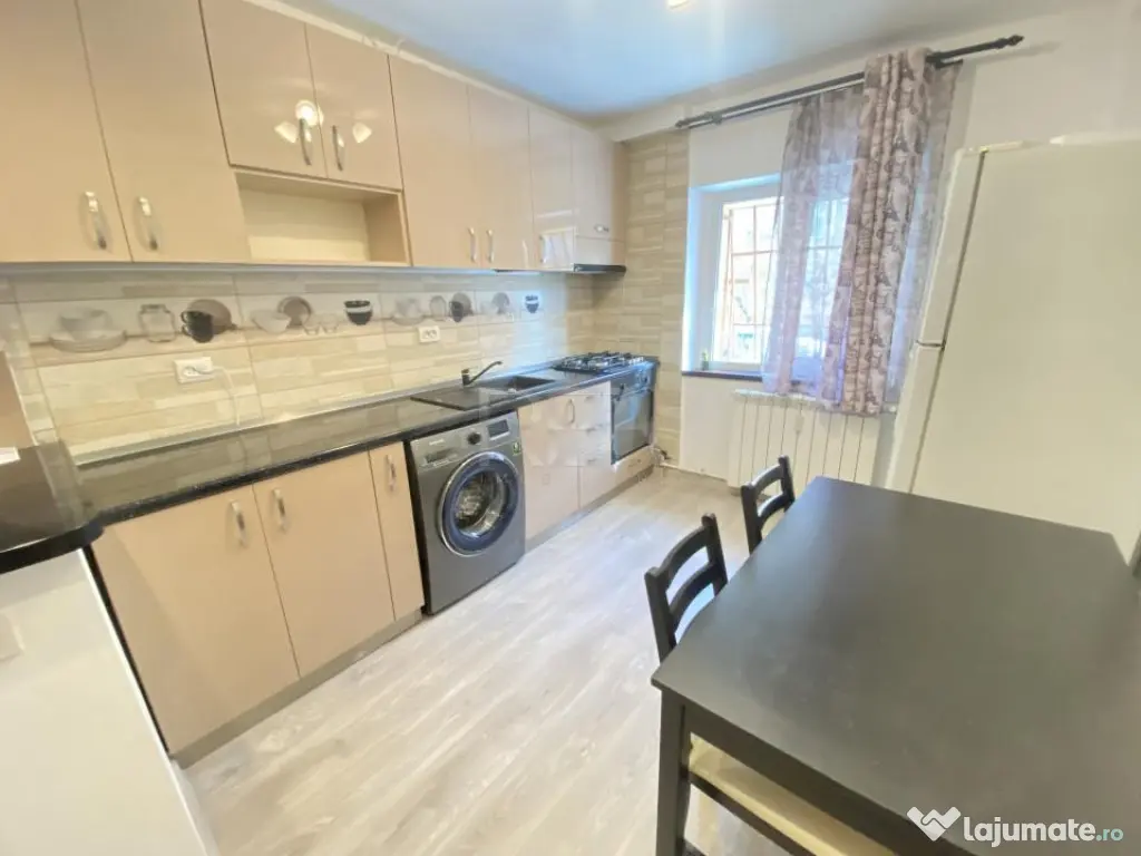 3 camere- Decomandat- Petre Ispirescu 