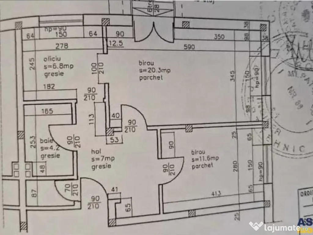 Spatiu vizibil,acces dublu,trafic intens,3 incaperi,flexibil 