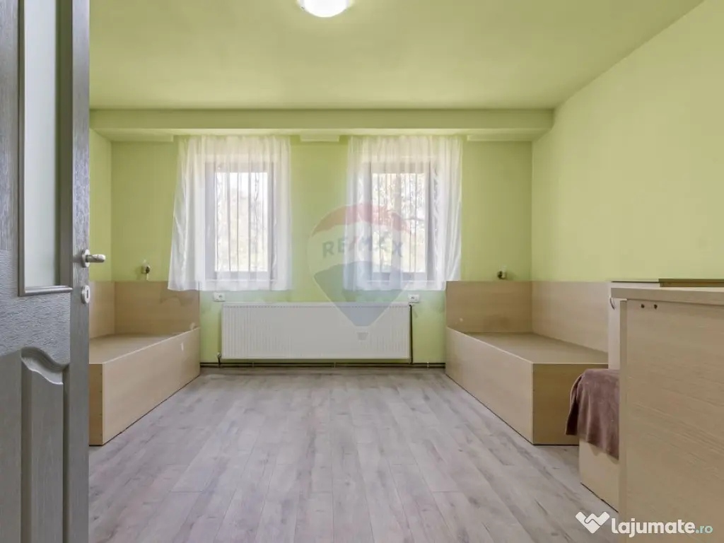 Casă noua 246 mpc cu teren 1363 mp de vânzare Sannicola... 