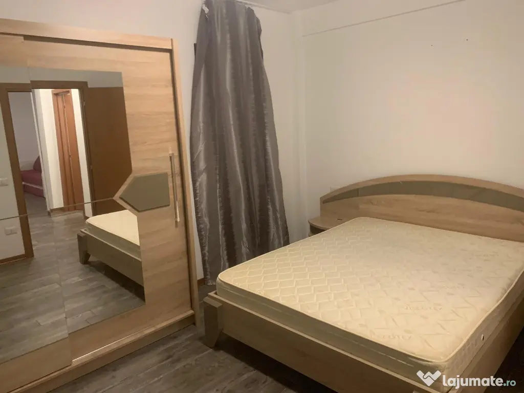 Inchiriez apartament 2 camere langa Grand Hotel Italia (Buna Ziua) 