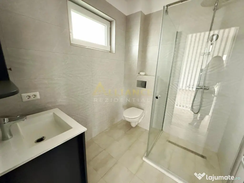 Vila cu 4 camere #238;n ansamblu rezidential - Comuna Berce