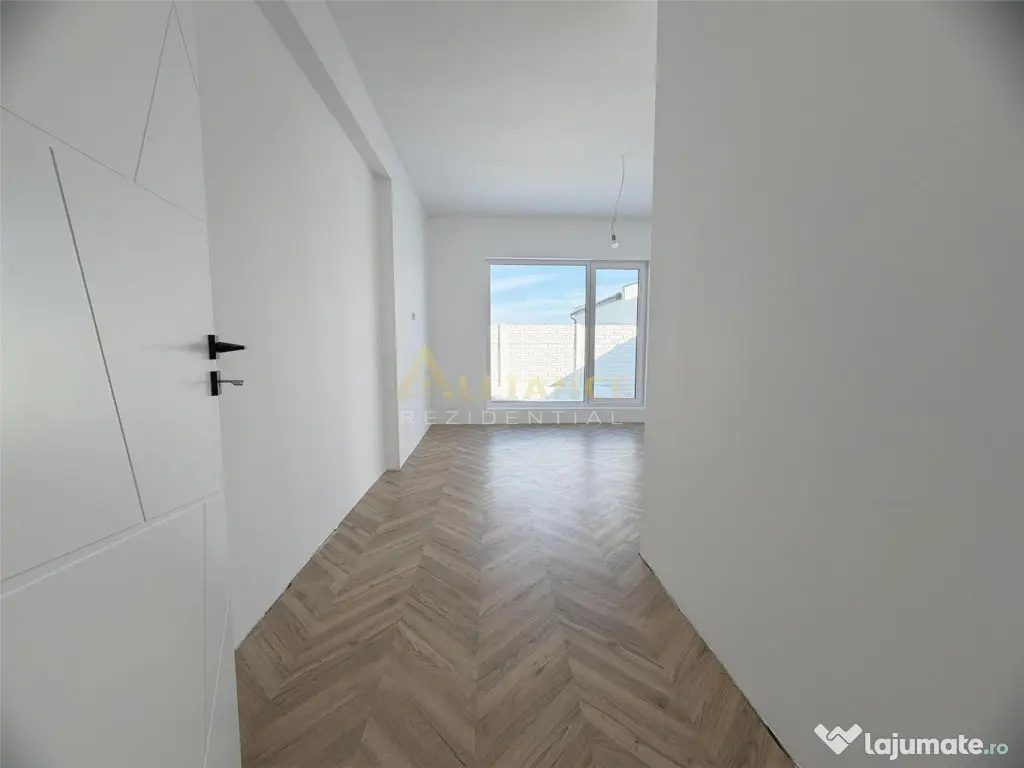 Casa individuala parter - 3 camere - 2 bai - 300 mp teren