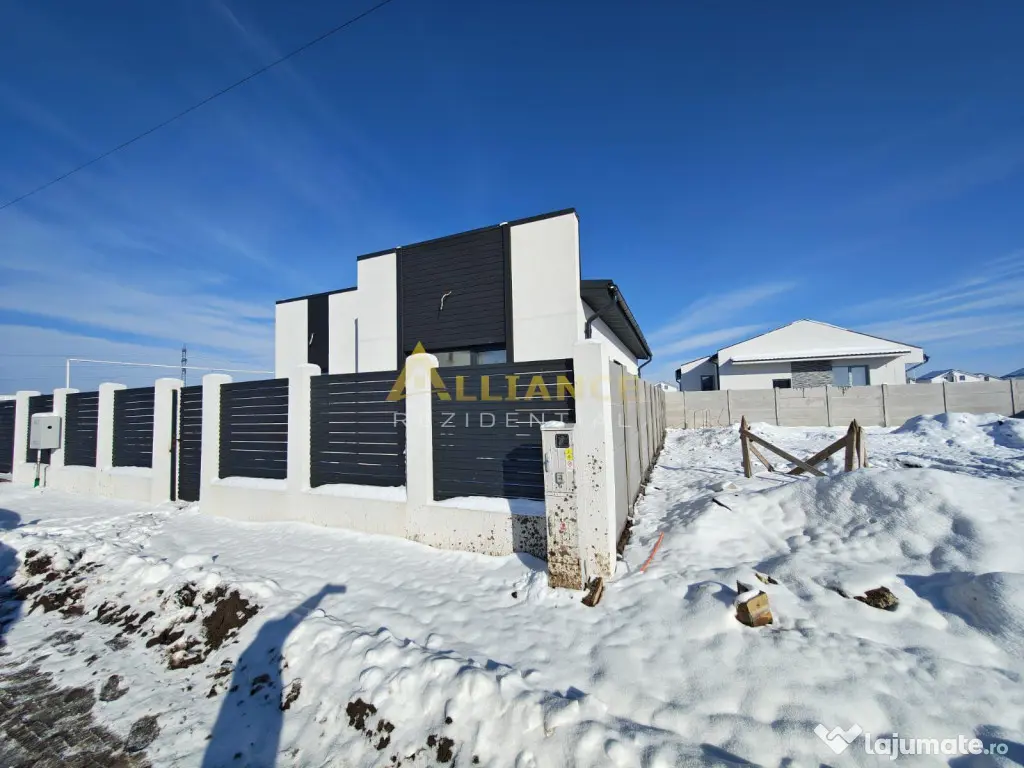 Casa individuala parter - 3 camere - 2 bai - 300 mp teren