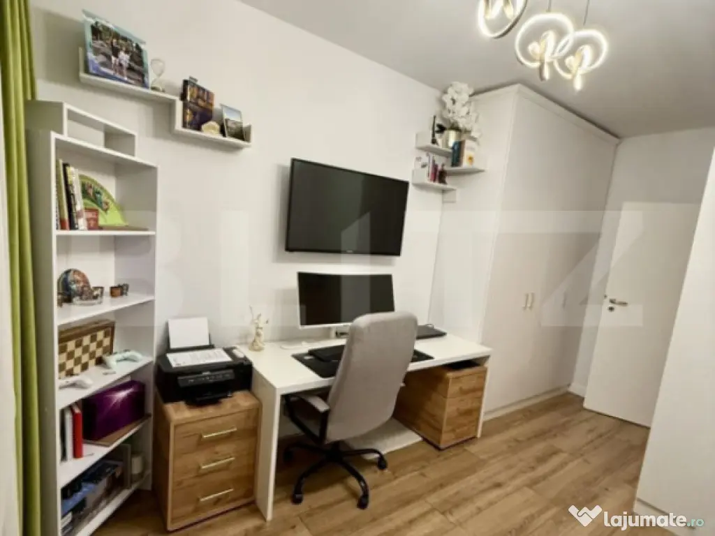 Apartament cu 3 camere, 77 mp, la parter inalt, cu gradina,