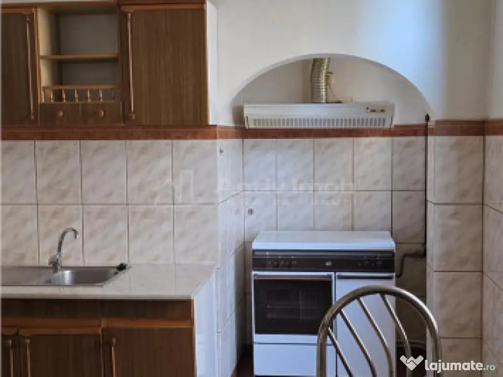 Calea C#259;l#259;ra#537;ilor-Traian-Apartament 3 camere