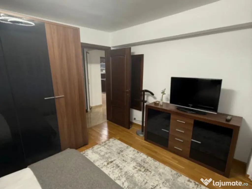 Apartament 3 camere 78mp, renovat, centrala proprie, zona Sa 