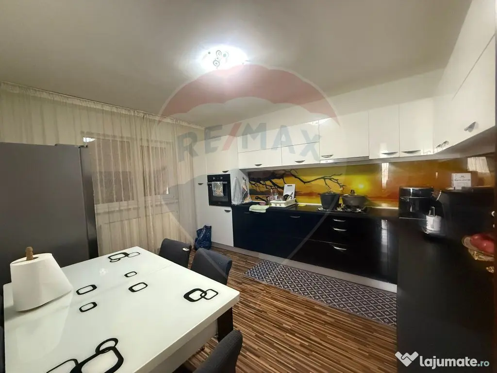 Casă / Vilă cu 5 camere de vânzare