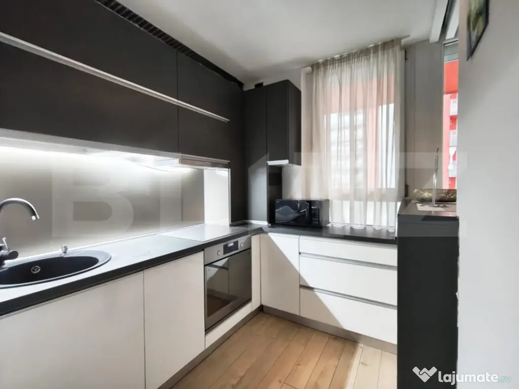 Studio de inchiriere, etaj 3, balcon - Ared