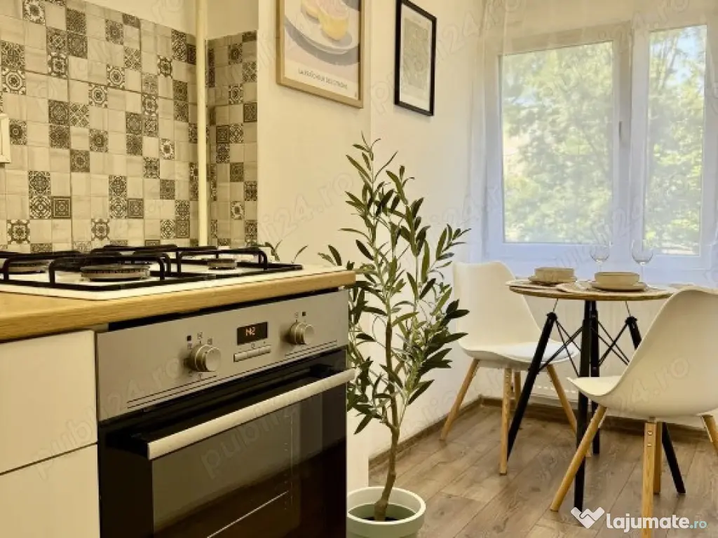 Dristor etaj 3 decomandat