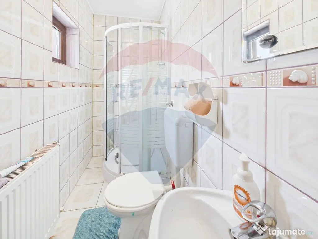 Vilă cu Hammam, garaj și sistem fotovoltaic – Sinaia,... 