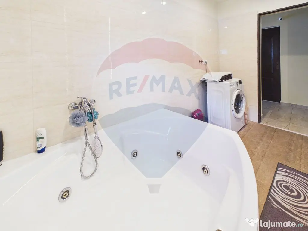 Vilă cu Hammam, garaj și sistem fotovoltaic – Sinaia,... 