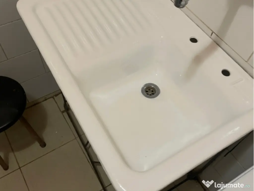 Inchiriez apartament 2 camere Craiova Valea Rosie