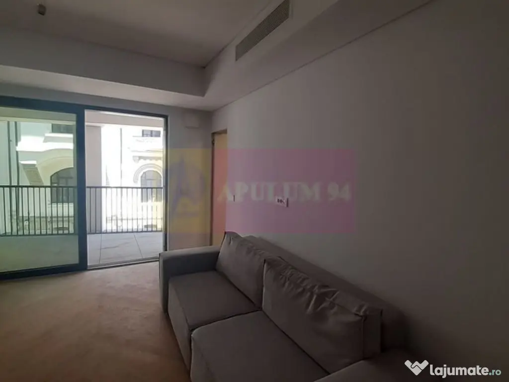 Studio Ultracentral 2025