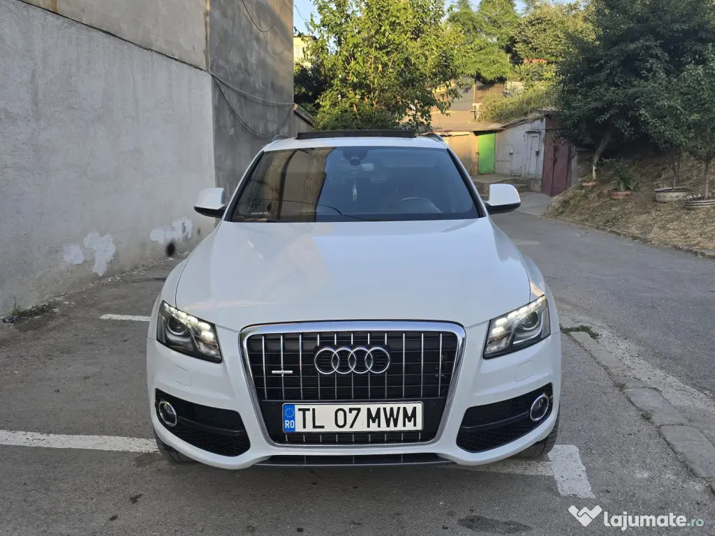 Vând Audi Q5 S line
