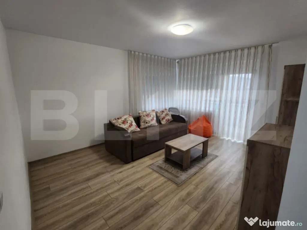 Apartament 2 camere, etaj 3, zona Cetate