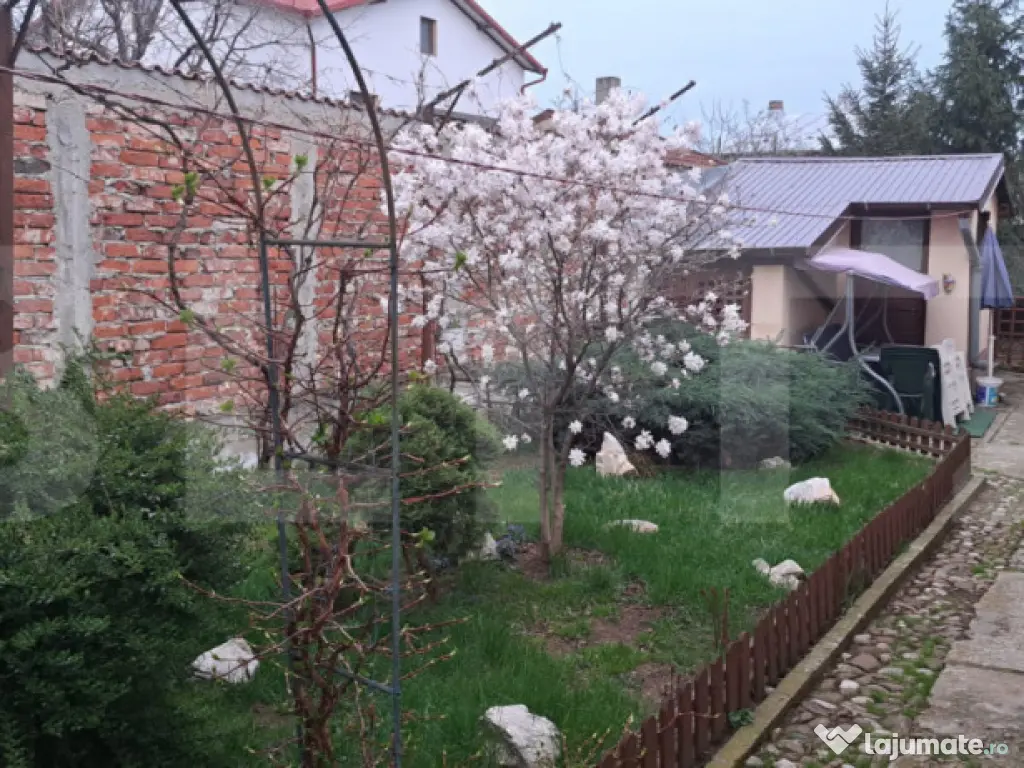 Casa individuala, 112 mp, zona Caraiman