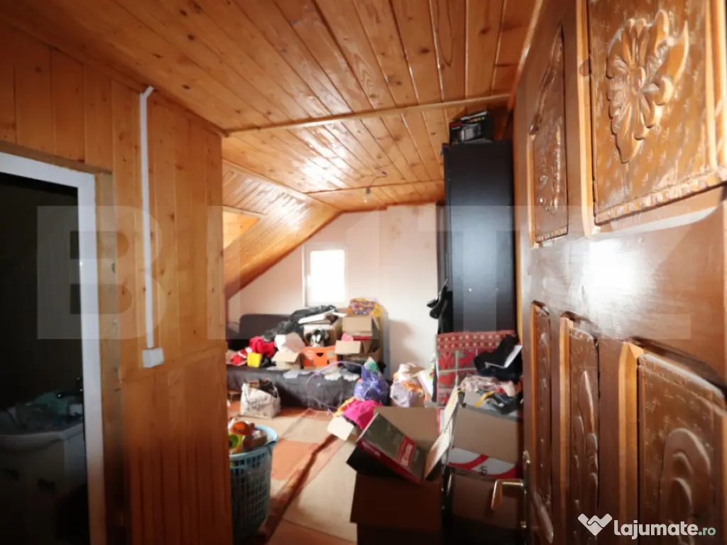 Casă individuală cu teren generos | Pătroia Deal, Acces r 