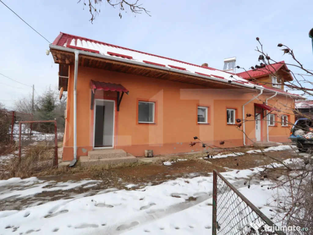 Casă individuală cu teren generos | Pătroia Deal, Acces r 