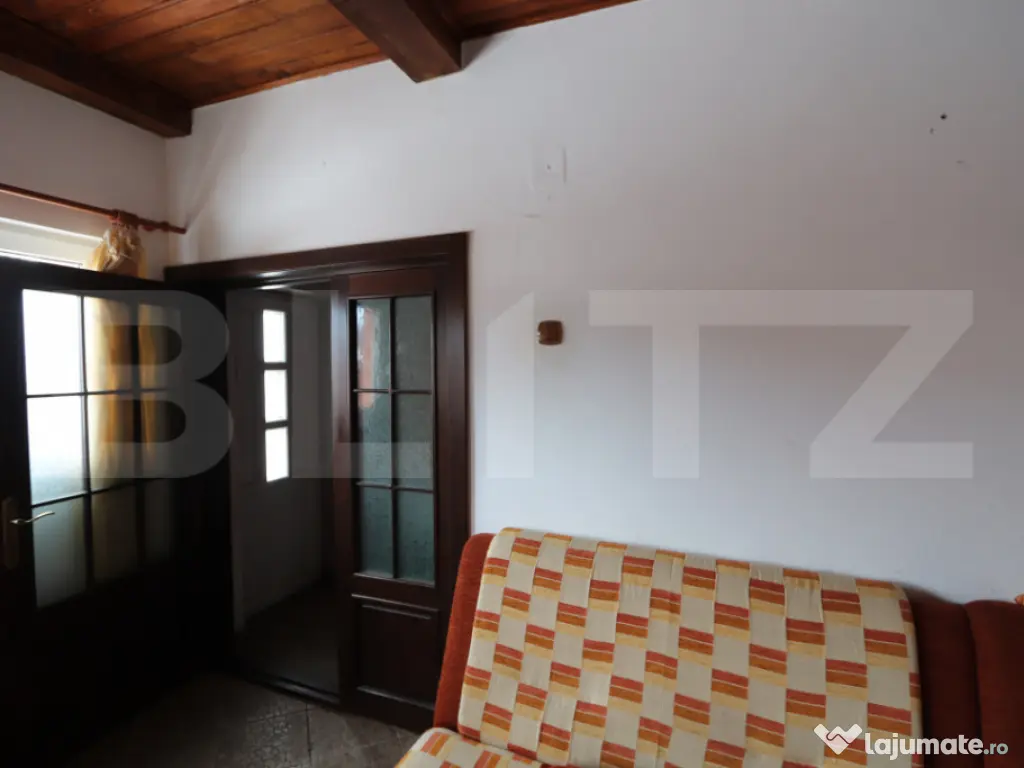 Casă individuală cu teren generos | Pătroia Deal, Acces r 