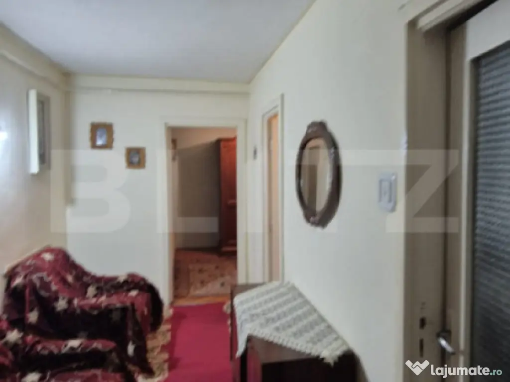 Apartament cu 2 camere, etaj intermediar, zona Centrala 