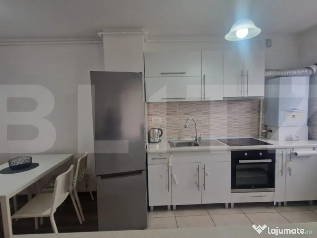 Apartament 2 camere etaj intermdiar parcare si boxa, se vind 