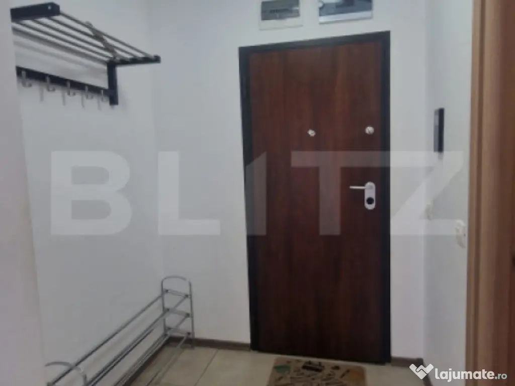 Apartament 2 camere etaj intermdiar parcare si boxa, se vind 