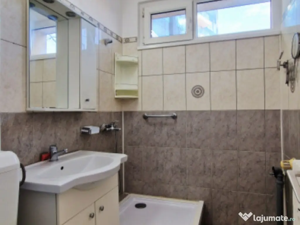 Apartament 3 camere Floreasca-Vedere Parc, etaj 4/10, liber 