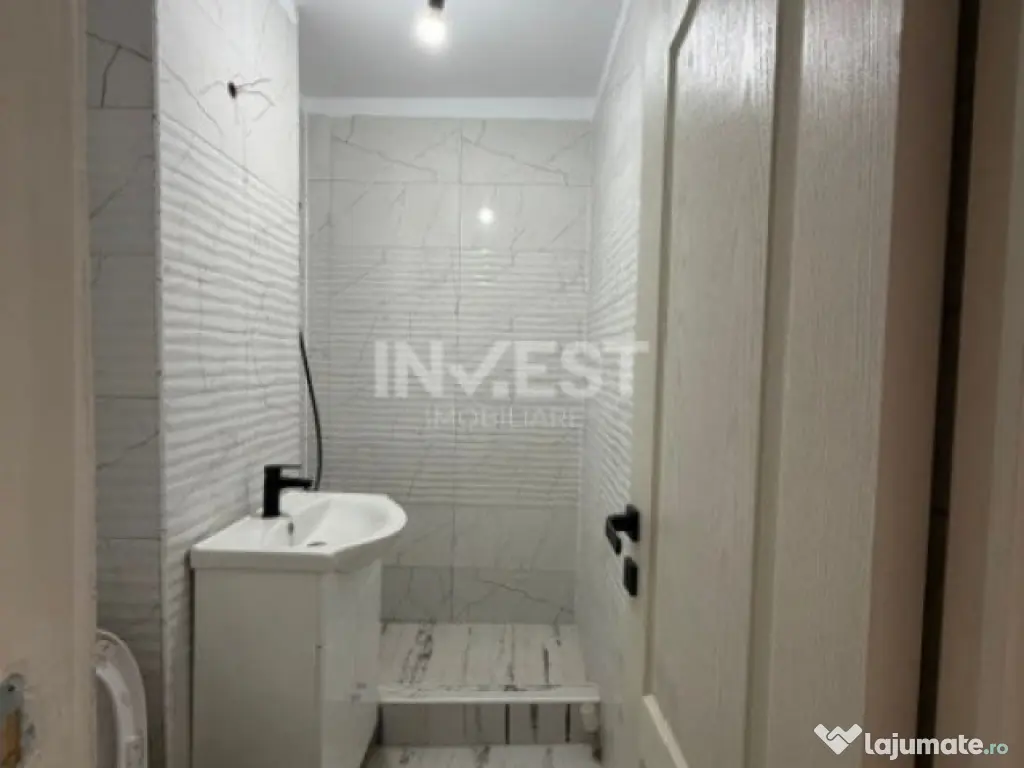 VANZARE APARTAMENT 2 CAMERE - ETAJ 3 - MIRCEA CEL BATRAN 