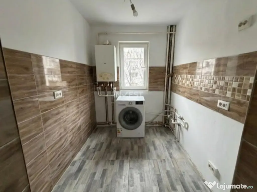 VANZARE APARTAMENT 2 CAMERE - ETAJ 3 - MIRCEA CEL BATRAN 